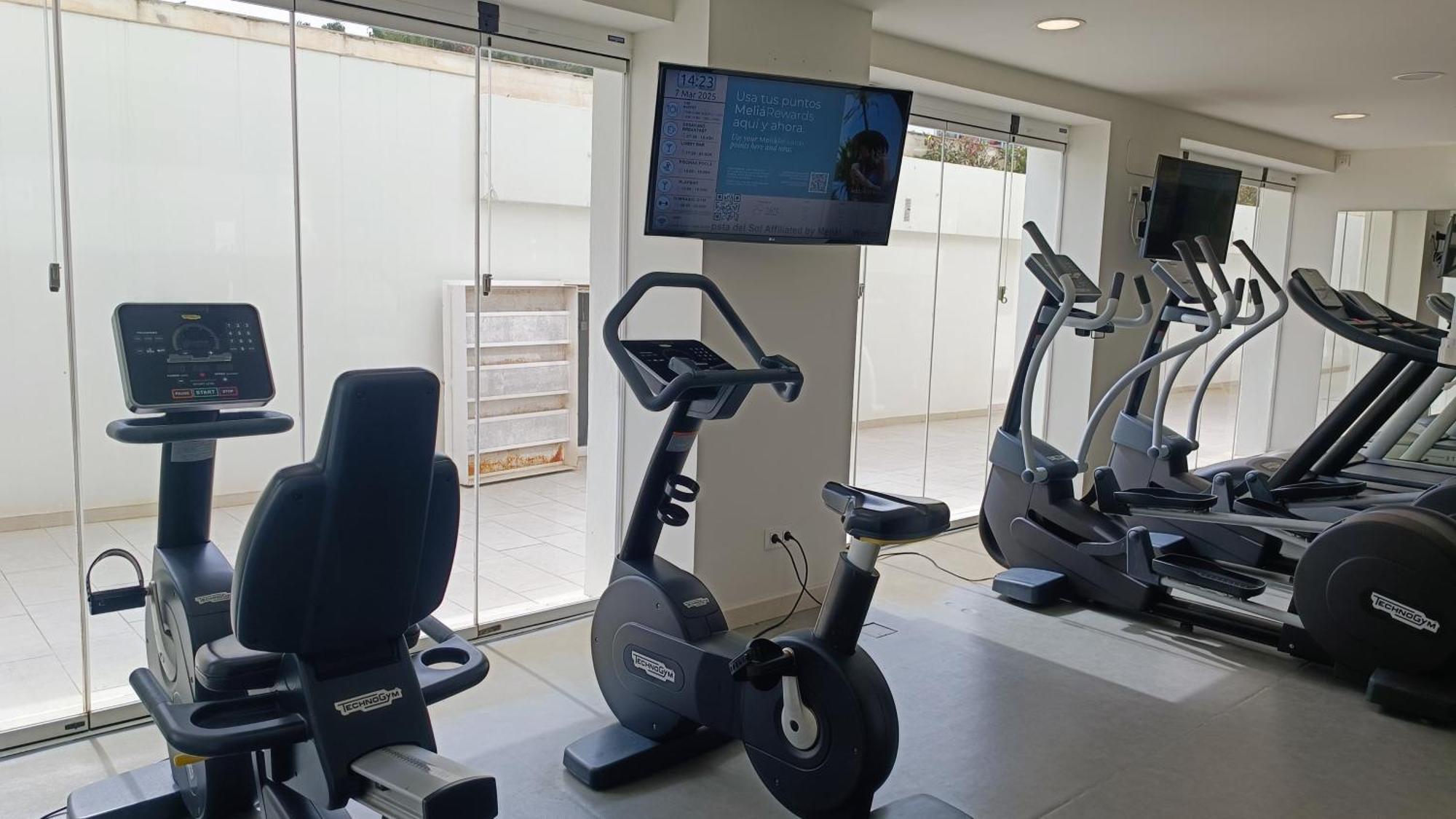 Wintowinrentals Executive Apt In Ocean House Complex Torremolinos Dış mekan fotoğraf